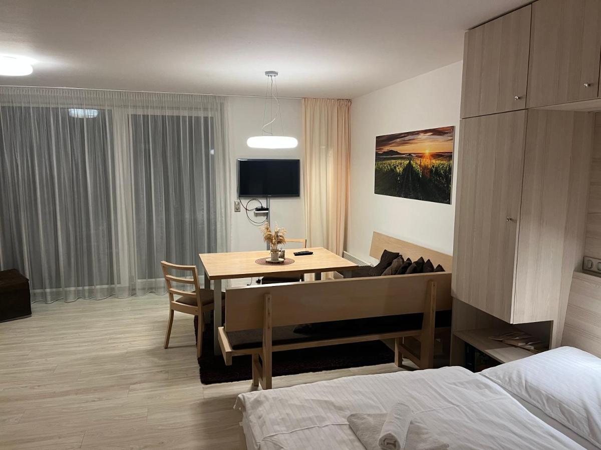 Apartamento Palava Eu 12 Pavlov Exterior foto